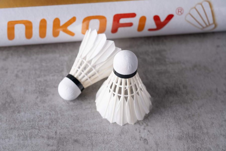 nikofly 金色2號羽毛球 【 台灣製 x A級鴨毛 x 飛行穩定 x  耐打】 12入 