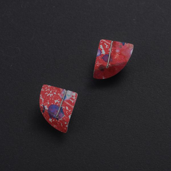 【江枚芳 Meifang Chiang Metal Arts】折葉耳夾式耳環 Folded Leaves 耳環,耳夾,鋁,陽極處裡