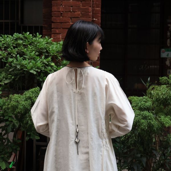 【AHMEV】Snowdrop洋裝 手織,手紡紗,洋裝,蠶絲