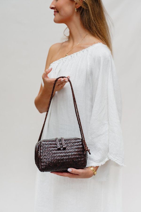 【Allan K】Wesley Mini 皮革編織包（深棕色） 皮包,皮革,皮革編織,牛皮,肩背包,手工皮革編織,手工,包包