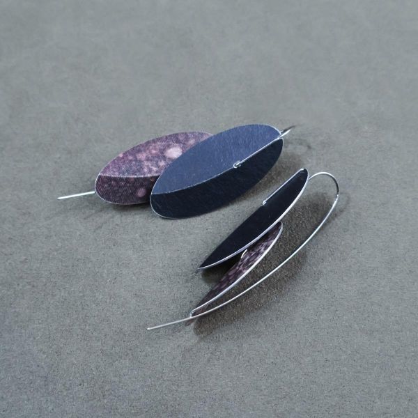 【江枚芳 Meifang Chiang Metal Arts】折葉耳針式耳環 Folded Leaves 耳環,耳勾,鋁,陽極處裡