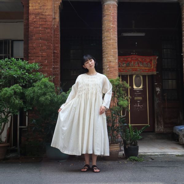 【AHMEV】Snowdrop洋裝 手織,手紡紗,洋裝,蠶絲