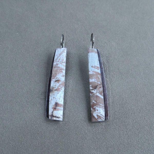 【江枚芳 Meifang Chiang Metal Arts】隱身樹耳環 Hidden Woods Brooch 耳環,耳勾,鋁,陽極處裡