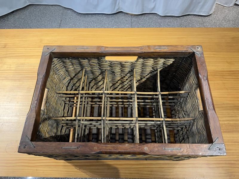 【二手讓藏】歐洲藤編進口紅酒籃 