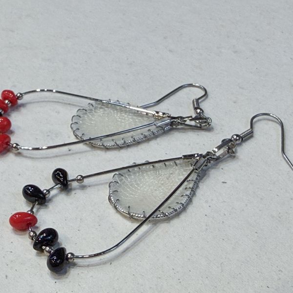 【藍珊瑚】龍魚魚鱗耳環 龍魚魚鱗,耳環,海洋廢物,魚骨,骨頭,藍珊瑚,珊瑚,銅鍍金