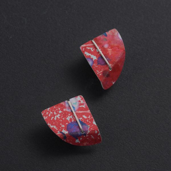 【江枚芳 Meifang Chiang Metal Arts】折葉耳夾式耳環 Folded Leaves 耳環,耳夾,鋁,陽極處裡