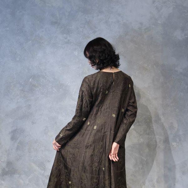 【Maku Textile】AURORA洋裝 手織,手紡紗,洋裝,蠶絲,植物染,草木染