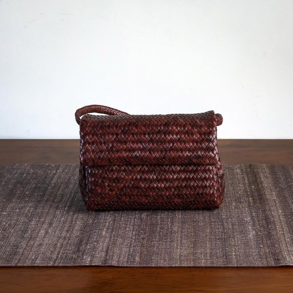 【Allan K】Caroline DJ 皮革編織包（深棕色） 皮包,皮革,皮革編織,牛皮,肩背包,手工皮革編織,手工,包包
