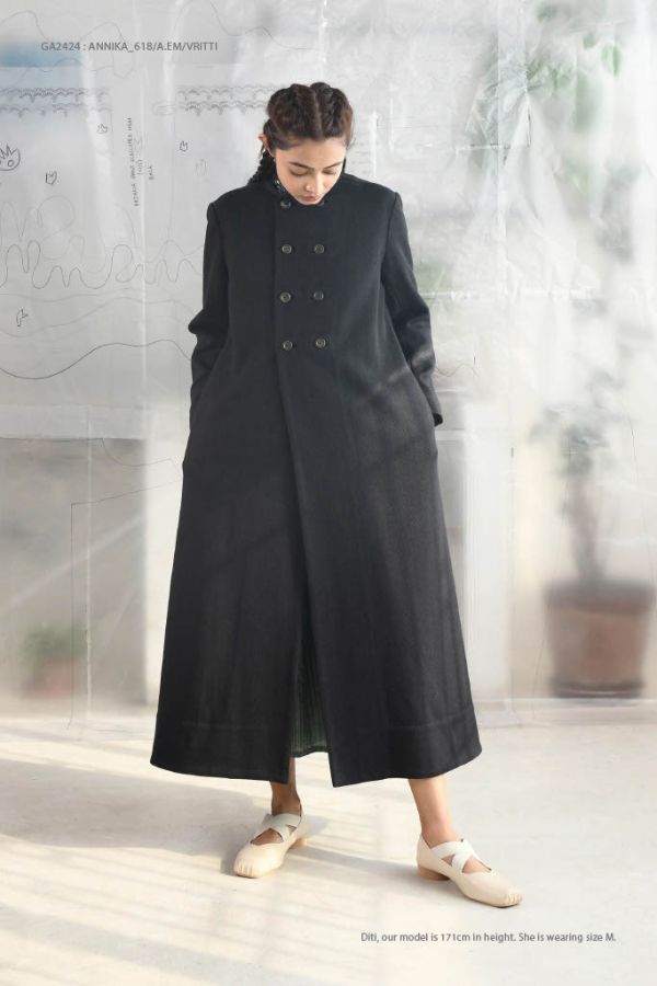 【Maku Textile】ANNIKA毛料大衣 手織,手紡紗,洋裝,蠶絲,植物染,草木染