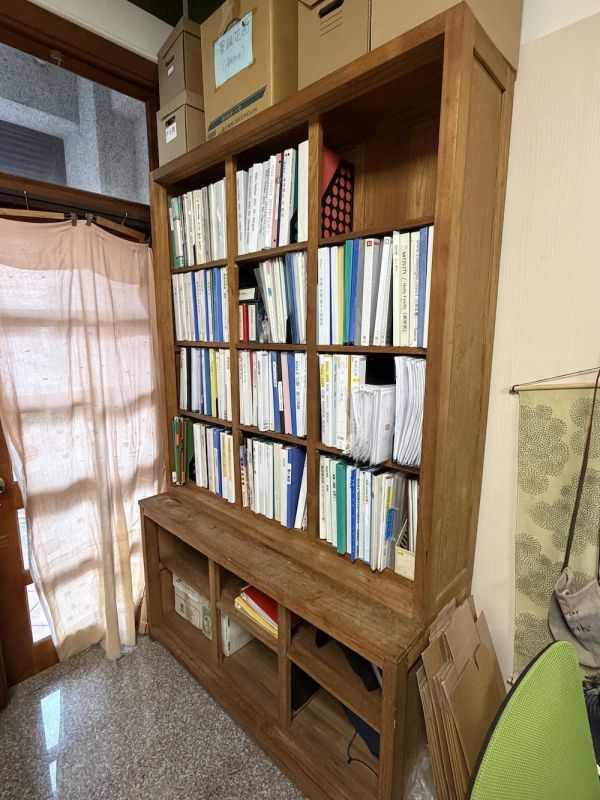 【二手讓藏】PiiN品東西ARCADIAN大餐櫃 