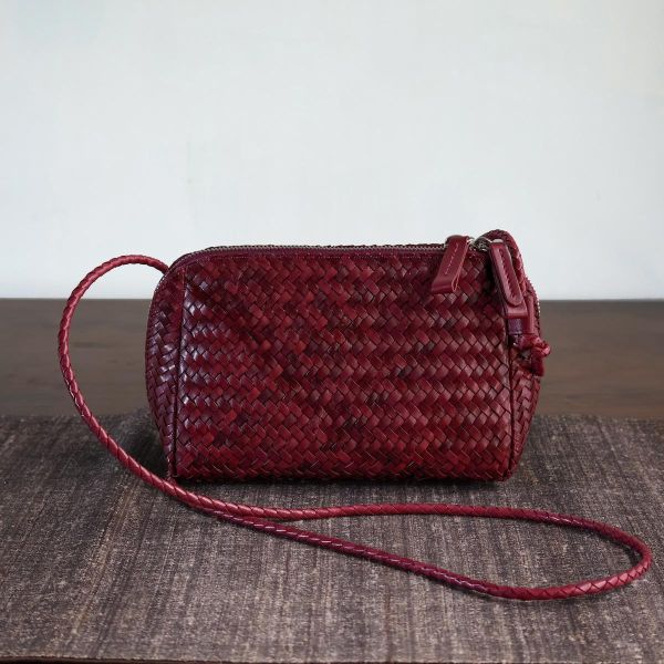 【Allan K】Wesley Mini 皮革編織包（酒紅色） 皮包,皮革,皮革編織,牛皮,肩背包,手工皮革編織,手工,包包