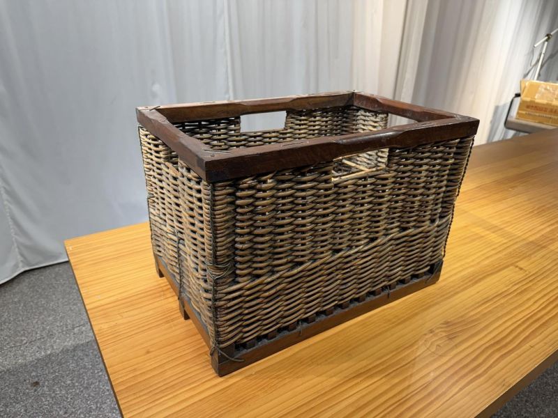 【二手讓藏】歐洲藤編進口紅酒籃 