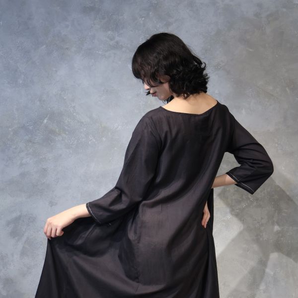 【Maku Textile】KAIPO_118/SC_A.EM/MING 手織,手紡紗,洋裝,蠶絲,植物染,草木染