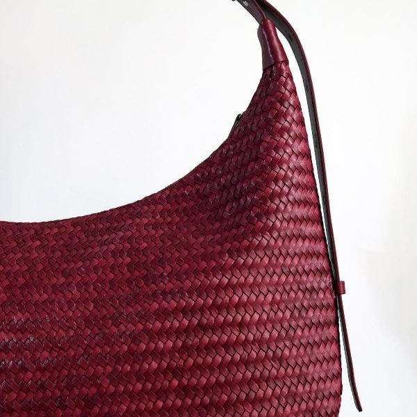 【Allan K】Wesley 皮革編織包（酒紅色） 皮包,皮革,皮革編織,牛皮,肩背包,手工皮革編織,手工,包包