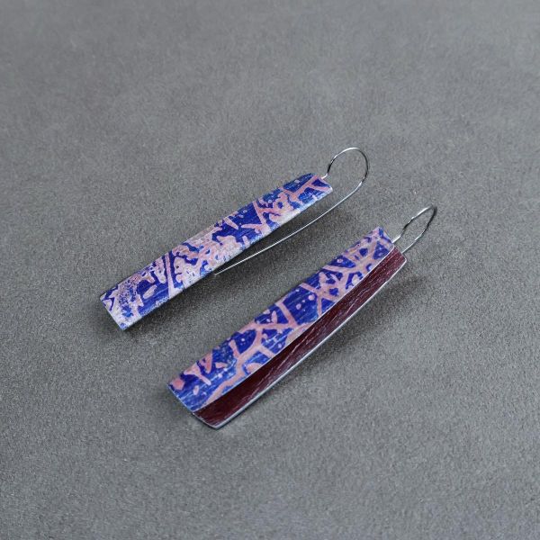 【江枚芳 Meifang Chiang Metal Arts】隱身樹耳環 Hidden Woods Brooch 耳環,耳勾,鋁,陽極處裡