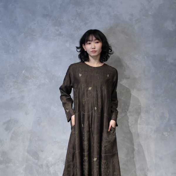 【Maku Textile】AURORA洋裝 手織,手紡紗,洋裝,蠶絲,植物染,草木染