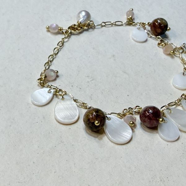 【藍珊瑚】珍珠貝瑪瑙手鍊 珍珠貝,手鍊,海洋廢物,魚骨,骨頭,藍珊瑚,珊瑚,瑪瑙,銅鍍金