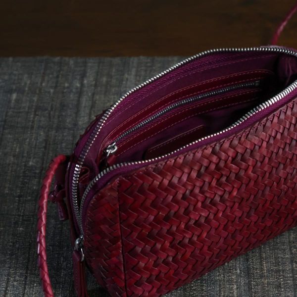 【Allan K】Wesley Mini 皮革編織包（酒紅色） 皮包,皮革,皮革編織,牛皮,肩背包,手工皮革編織,手工,包包