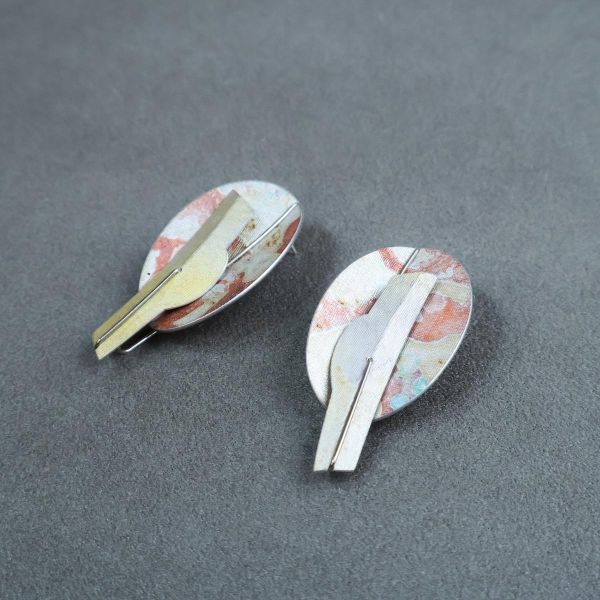 【江枚芳 Meifang Chiang Metal Arts】折葉耳針式耳環 Folded Leaves 耳環,耳勾,鋁,陽極處裡