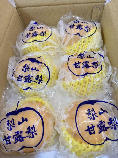 梨山24A-新鮮甘露水梨3入（單顆800g) 