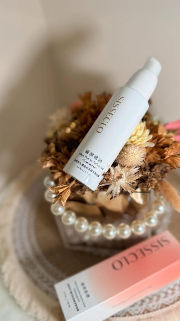 積雪草外囊泡胺基酸潔顏凝露 