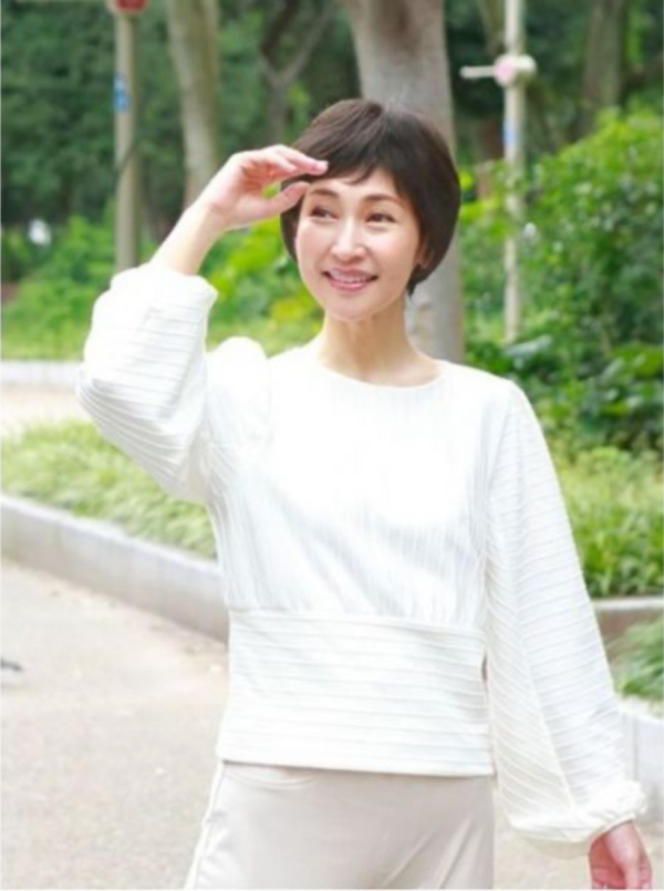 短髮用補髮遮白髮片｜新型記憶絲+圓形型人工頭皮 ｜髮質自然超逼真 日本進口 染髮,遮白髮,補髮,頭頂補髮片,遮白髮片,日本遮白髮,抗菌假髮片,防臭髮片,大面積遮白髮,可調整假髮片,不拉扯髮扣,舒適髮片,白髮遮蓋神器,固定扣髮片