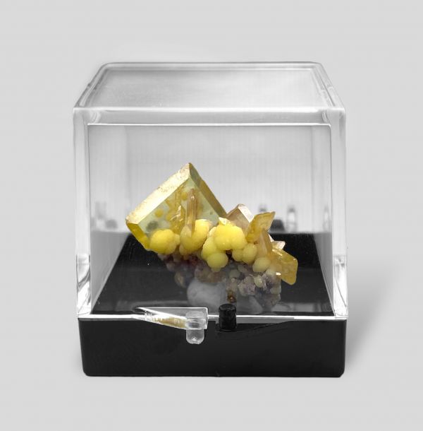 Thumbnail Size Acrylic Black Base 礦標盒,淺色礦,晶礦展示