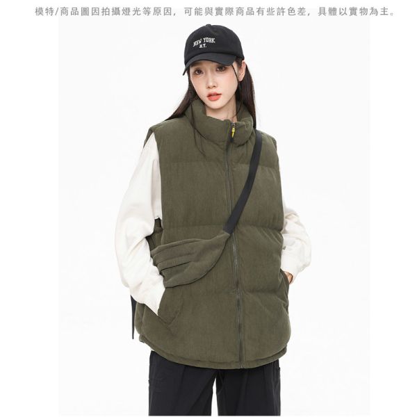現貨【杏色M】情侶款 燈心絨 附贈背包 鋪棉保暖 抗寒 背心外套 保暖,情侶款,馬甲,防風,抗寒,背心,叫阿潮,背心外套,燈心絨,燈芯絨,男生背心,女生背心,鋪棉