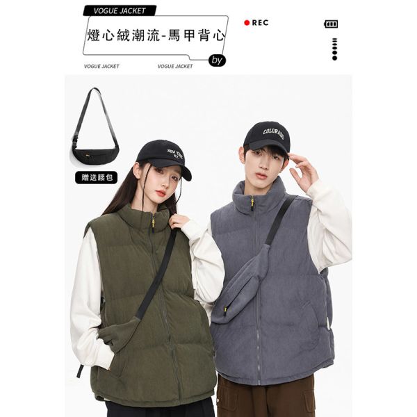 現貨【杏色M】情侶款 燈心絨 附贈背包 鋪棉保暖 抗寒 背心外套 保暖,情侶款,馬甲,防風,抗寒,背心,叫阿潮,背心外套,燈心絨,燈芯絨,男生背心,女生背心,鋪棉