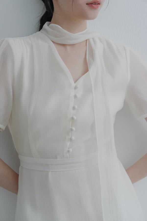 領巾小包袖天絲洋裝(米白) 