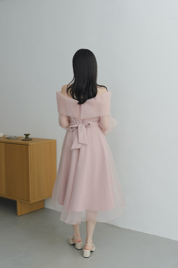 翻領卡肩透紗長洋裝(粉) 