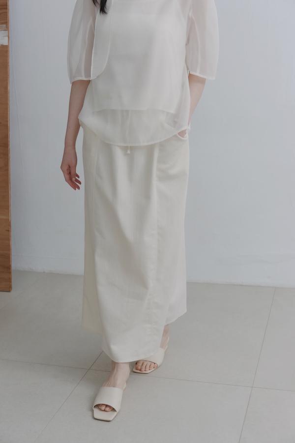 口袋設計A字牛仔裙(米白) 