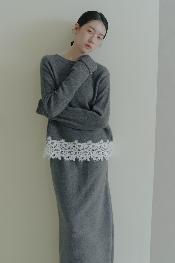 下擺蕾絲純羊毛上衣(灰) 