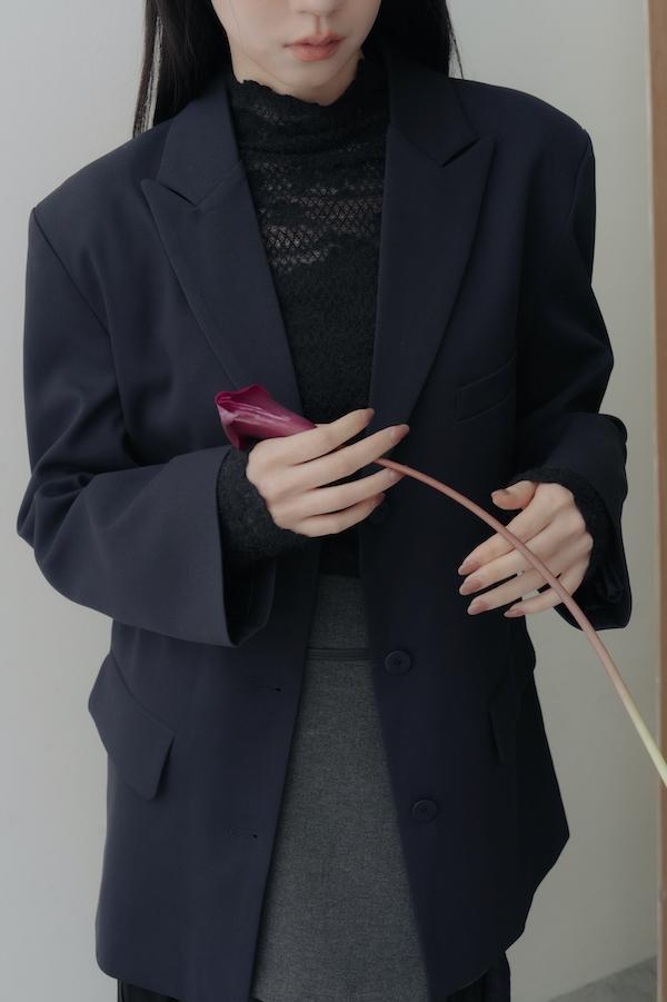 附腰帶時髦西裝外套(黑) 