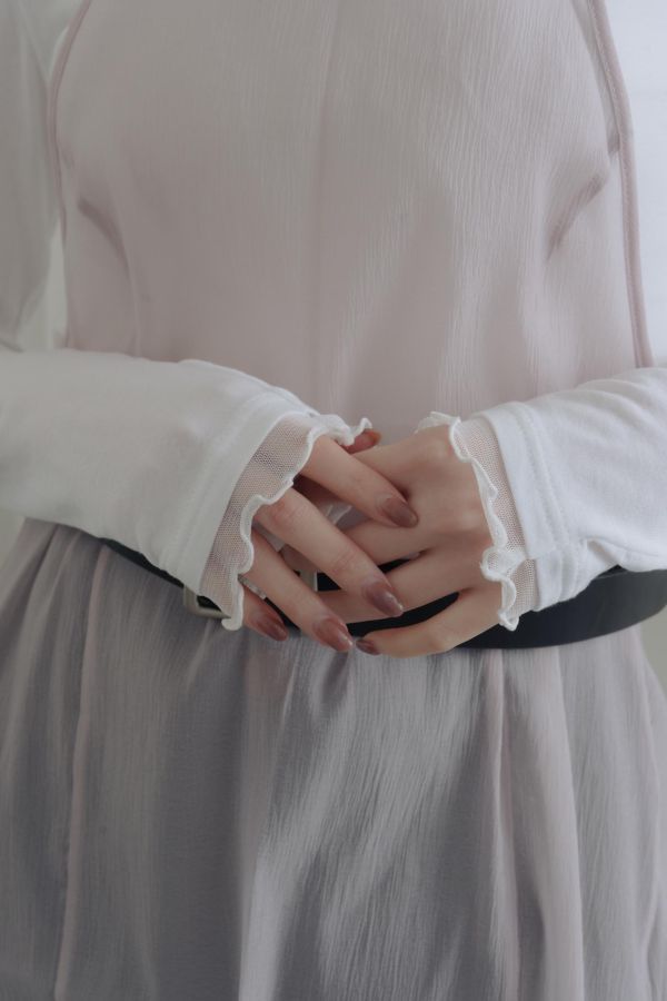 透膚薄紗造型綁帶罩衫(淺紫) 