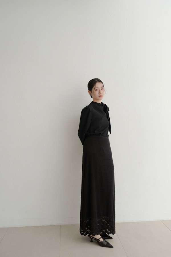 下擺蕾絲彈性長裙(黑) 