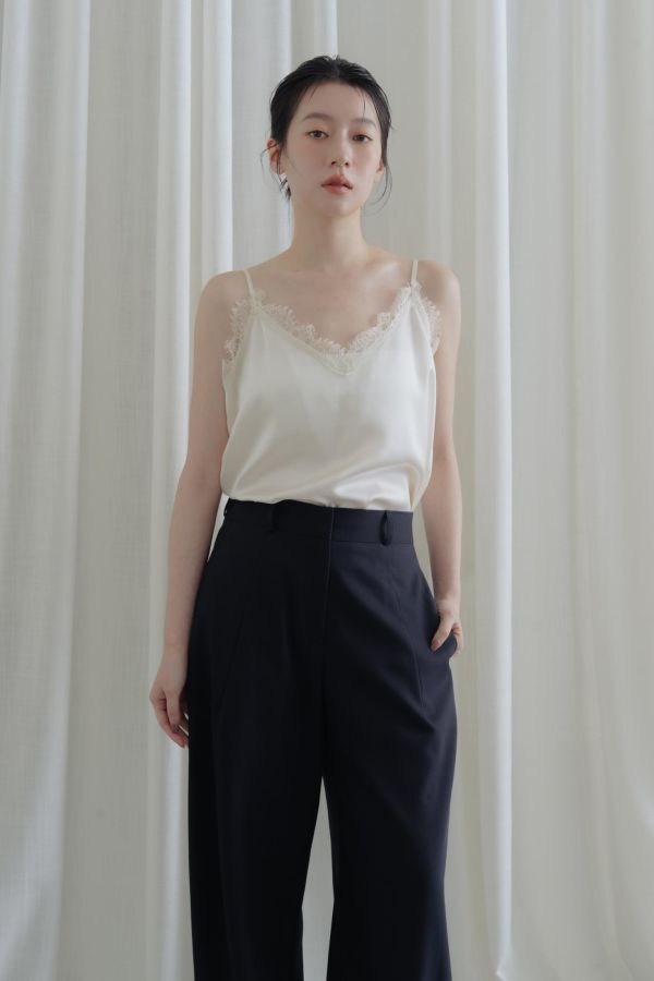 後腰鬆緊落地西裝褲(黑) 