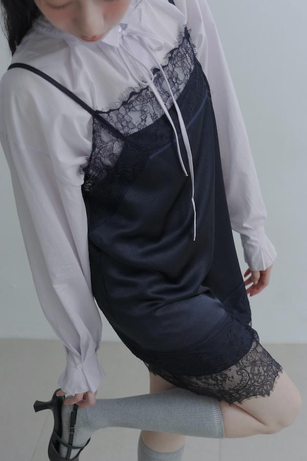 法國蕾絲肩帶緞面裙(黑) 