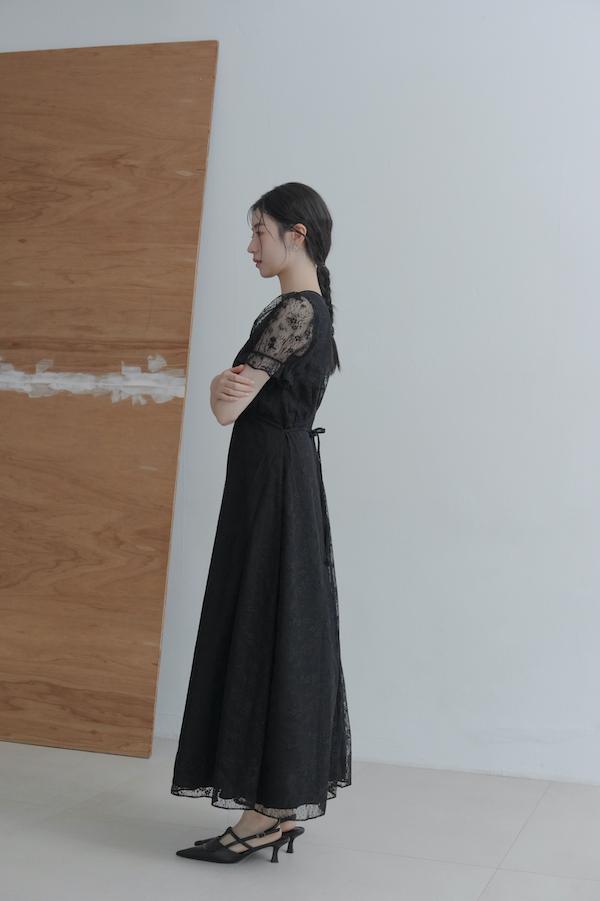 春日小花刺繡長洋裝(黑) 