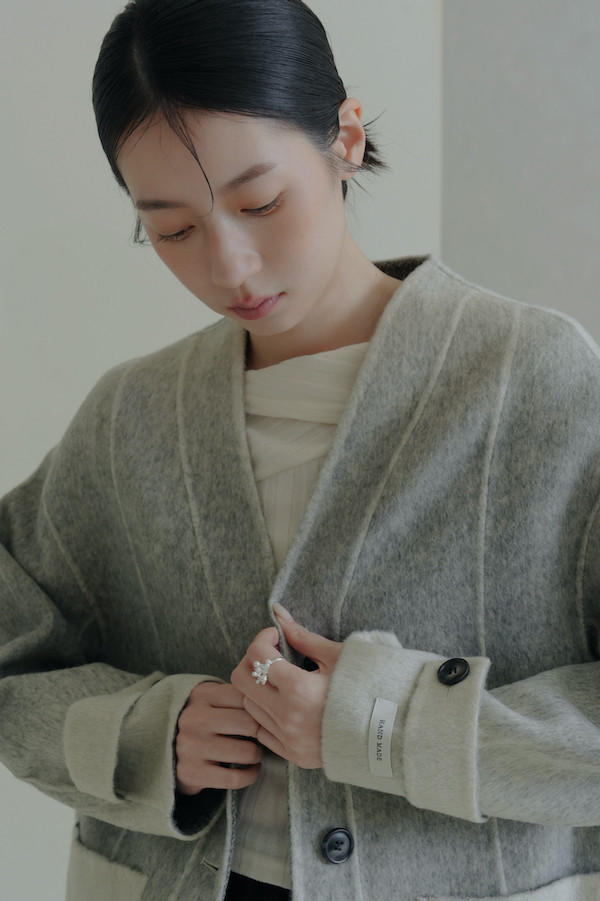 漸層大口袋純羊毛大衣(灰) 