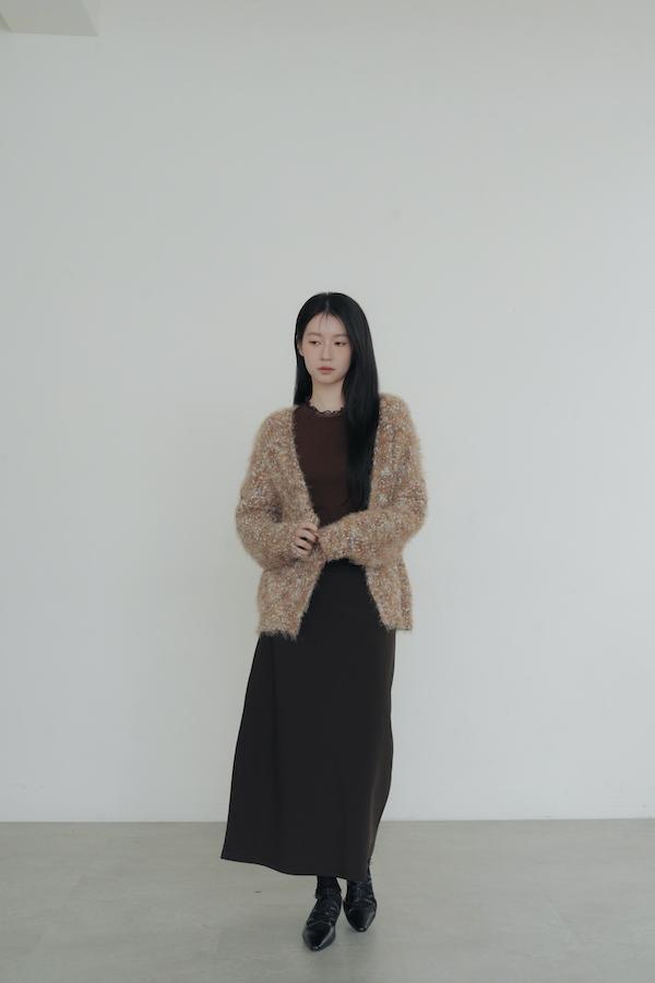 木耳薄紗滾邊天絲上衣(深咖) 