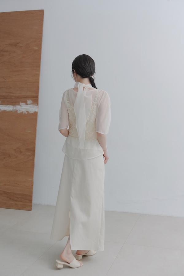 菱形花亮片珠繡背心(米白) 