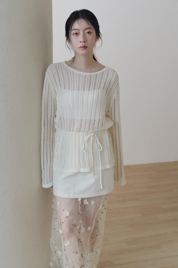 下襬拼接花朵刺繡紗裙(米白) 