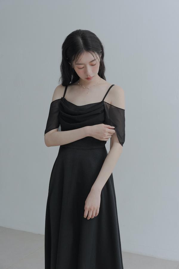 垂領卡肩雪紡洋裝(黑) 