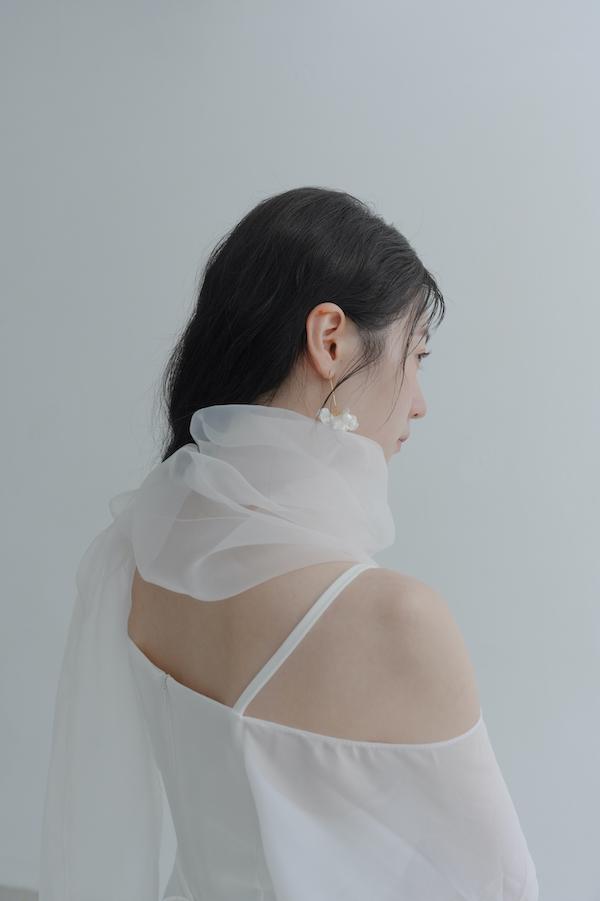 歐根紗毛邊鬚鬚絲巾(白) 