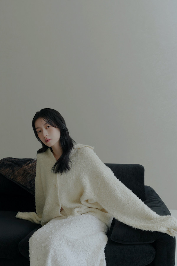 翻領線圈針織上衣(白) 