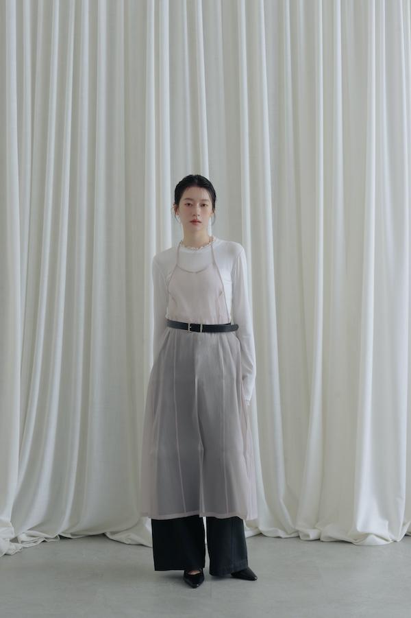 木耳薄紗滾邊天絲上衣(白) 