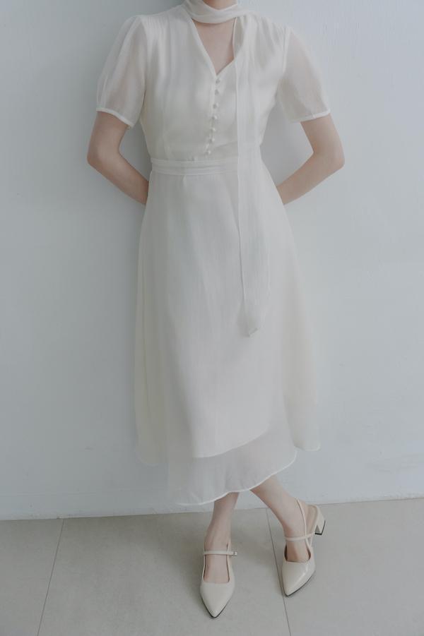 領巾小包袖天絲洋裝(米白) 