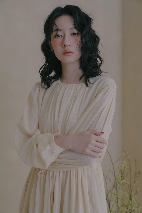 【SALE】腰部抽繩棉質長洋裝(杏) 
