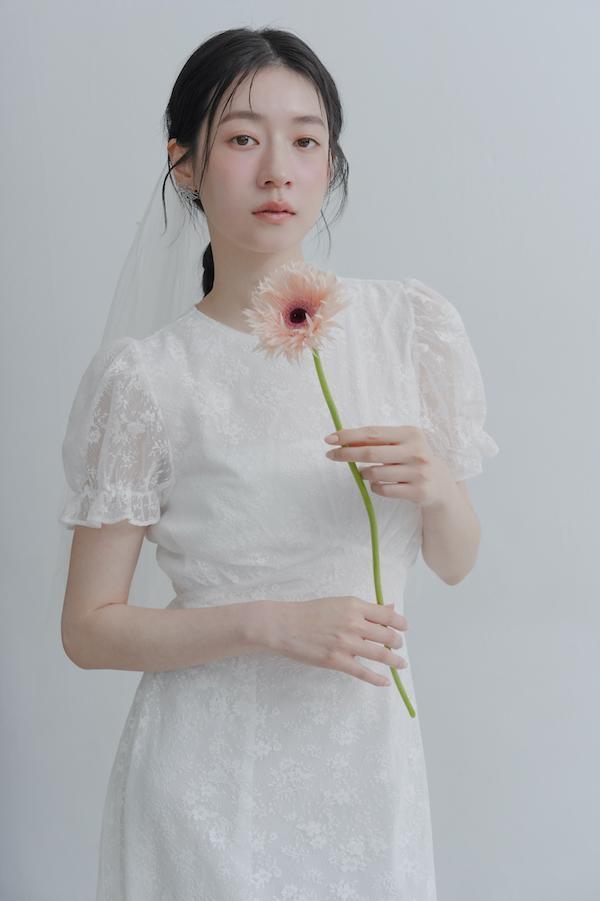 春日小花刺繡長洋裝(白) 